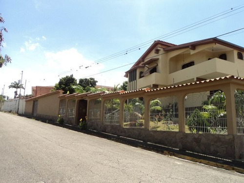Imagen 3 de 13 de Casa En Venta Ubicada En Urb.santa Elena En Barquisimeto