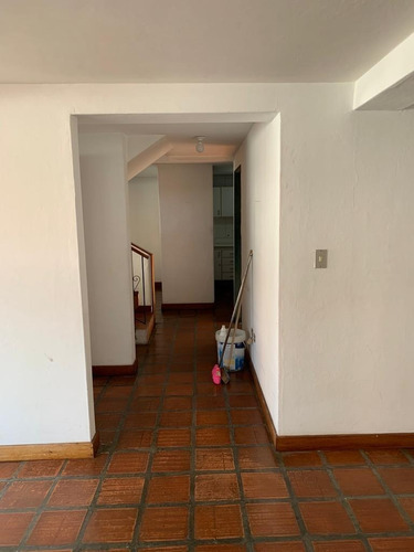 Imagen 4 de 9 de Se Vende Townhouse Merida - Alto Chama 170m2