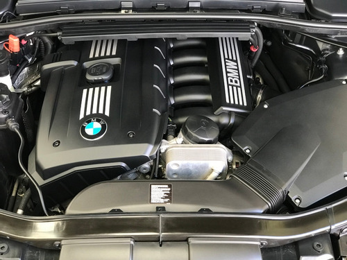 Imagen 13 de 15 de Bmw Serie 3 2013 325i M Sport Coupe