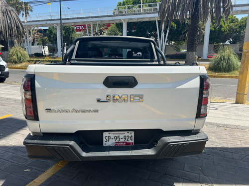 JMC Grand Avenue 2.3 Gtdi Gl 4X2 At