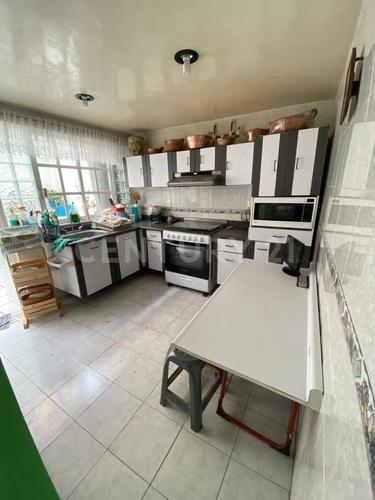 Imagen 4 de 16 de Casa En Zona Residencial, Acceso Controlado En Privada