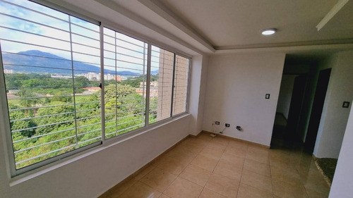 Imagen 10 de 10 de Apartamento En Alquiler Residencias Doral Country Club Sector El Rincón 166419