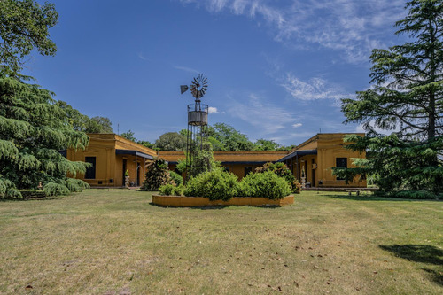 Hotel Boutique Restaurante De Campo En Venta En Villa Ruiz