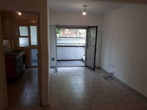 1 Amb Balcon Pichincha 1050 1ª (san Cristobal)_
