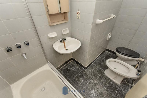Imagen 12 de 14 de Departamento En Venta 2 Amb En Caballito