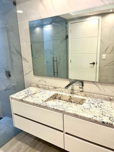 Residencia Avaluo Superior Privada Status En Metepec