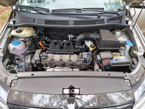 Volkswagen Fox 1.6 Msi Comfortline 8v Flex 4p Manual