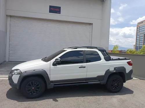 Fiat Strada 1.6 Adventure Locker Doble Cabina
