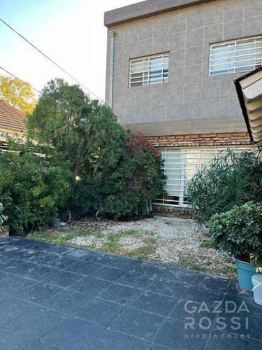 Imagen 2 de 28 de Casa - Jose Marmol