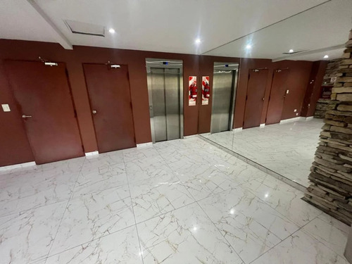 Venta Dpto Dos Amb C Balcon A La Calle Parque Chas