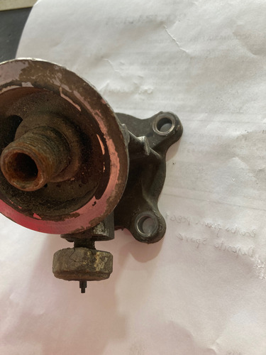 Base Filtro Aceite Nissan Pup D21 2.4 (Usado)
