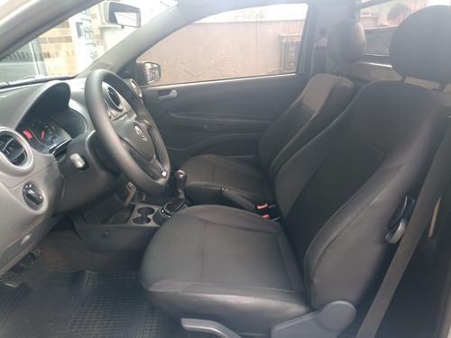 Imagem 9 de 12 de Volkswagen Saveiro 1.6 Robust Cab. Simples Total Flex 2p