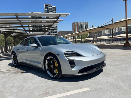 Porsche Cayman 2022