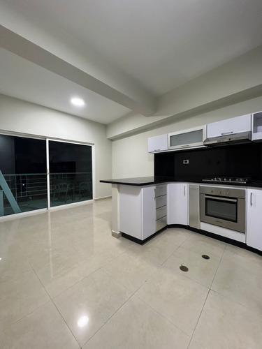 Imagen 1 de 9 de Apartamento En Alquiler Trigaleña Aca