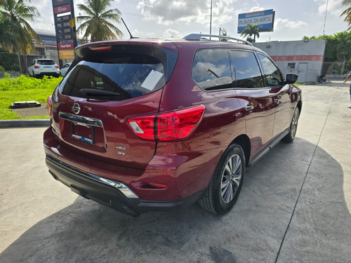 Nissan Pathfinder Sv 4x4