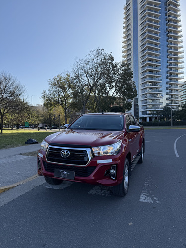 Toyota Hilux Pick-Up 2.8 Cd Srv 177cv 4x2 At