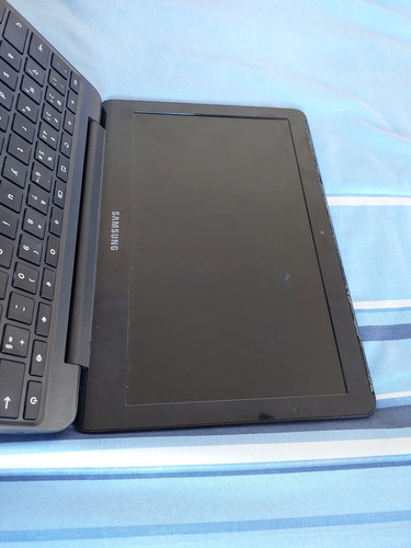 Sucata 02 Not Boock Positivo E Samsung Peças Não Funciona (Usado)