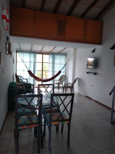 Imagen 4 de 12 de Se Vende Apartamento En Ciudad Flamingo. Falcon