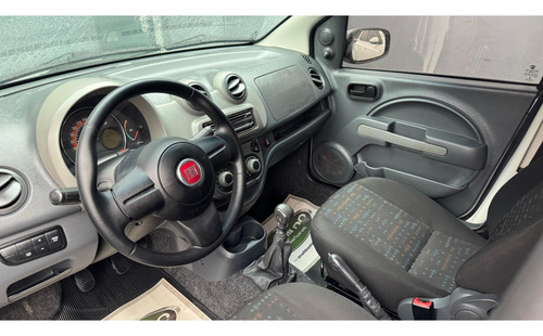 Fiat Uno 1.0 EVO VIVACE 8V FLEX 4P MANUAL