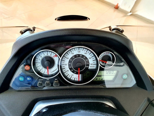 Daelim 250 S3