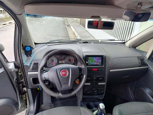 Fiat Idea 1.4 Attractive Flex 5p