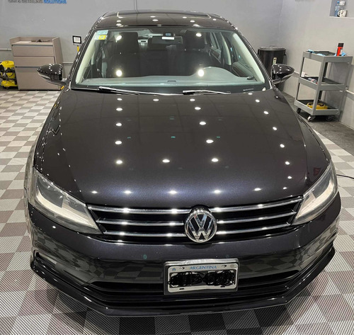 Volkswagen Vento 2.5 Advance Plus 170cv Tiptronic 2015