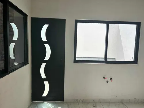 Casa Grande Tipo Minimalista
