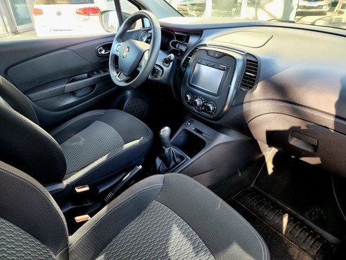 Imagen 7 de 14 de Renault Captur Life 1.6 2018 65.000km Fcio T/usado Oport.