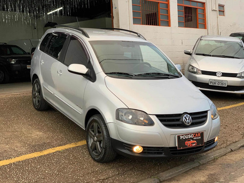 Imagem 14 de 15 de Volkswagen Spacefox 2010 1.6 Sportline Total Flex 5p