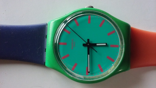 Reloj Swatch Quartz Swiss Analógico Colores Vs Imperdible