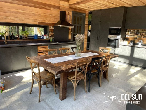 Casa Moderna Rodeada De Bosque En Loteo Urbanizado Sta Clara