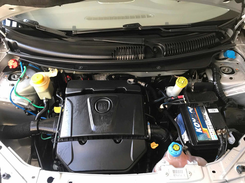 Fiat Palio 2014 1.6 16v Essence Flex Dualogic 5p