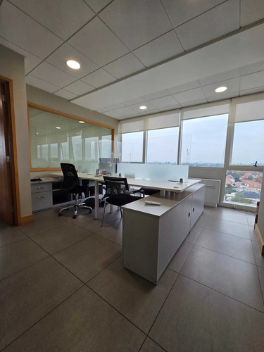 Oficina De 110 M2 En Arriendo (170731)