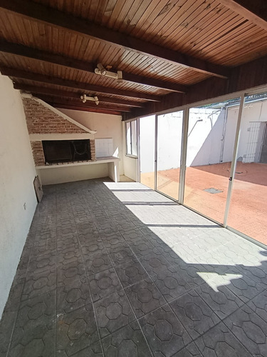 Se Vende Excelente Propiedad En El Centro De Las Piedras