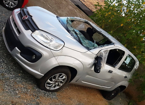 Imagem 1 de 3 de Sucata P/ Retirada De Peças Fiat Uno 1.0 3cc