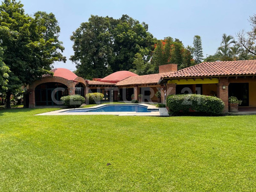 Quinta En Venta, Yautepec, Morelos.