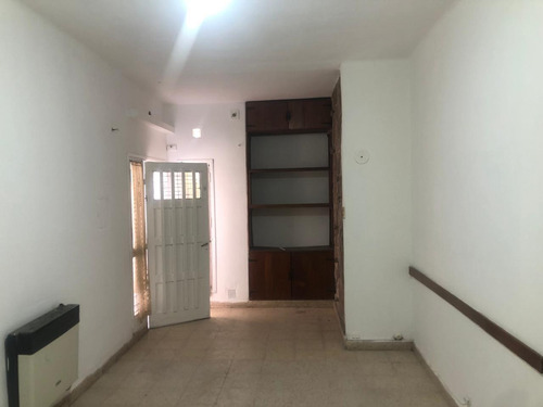 Planta Baja - 2 Dorm - Sin Expensas