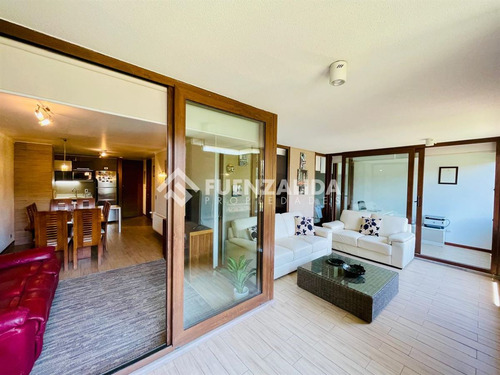 Departamento En Venta Gran Terraza De 2 Dorm. En La Dehesa