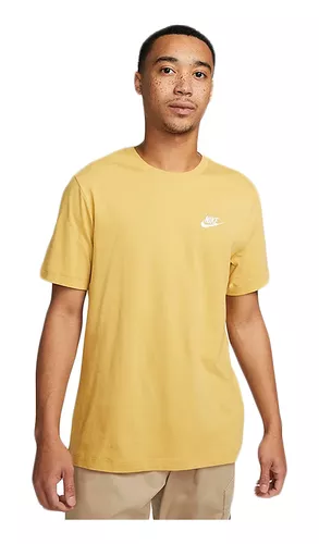 Camiseta Nike Sportswear Club Rosa AR4997-685