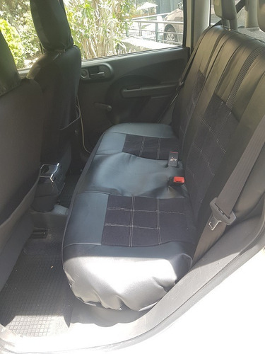Imagen 7 de 11 de Fiat Panda Dinamic 1.2, Turbo Del 2012 Rápido Y Económico