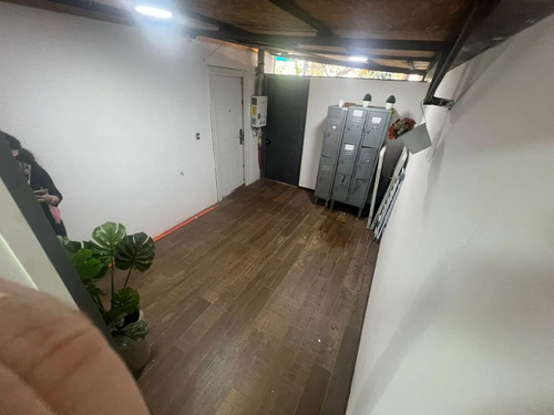Casa Comercial En Ñuñoa / A Pasos Del Metro Chile España