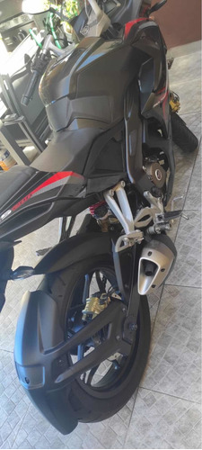 Imagen 10 de 11 de Rouser Rs200