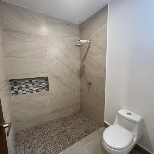 Casa En Venta Merida, Alura Residencial Cholul, 1 Planta, Entrega Inmediata.
