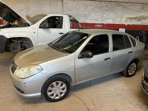 Renault Simbol Autentique 1.6 Pack Ii Chocado No Granizado
