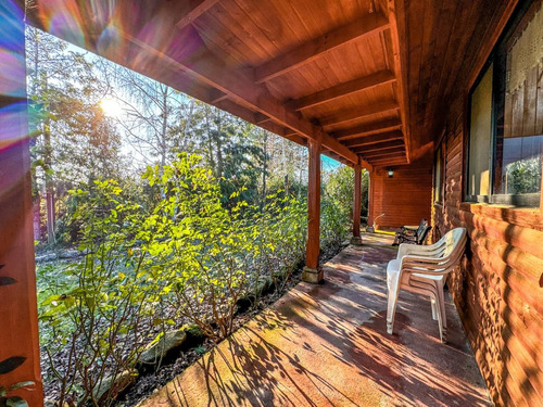 Excelente Casa, Sector Residencial, Embalse Machicura Colbún