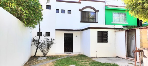 Imagen 12 de 12 de Renta Casa En Plaza Del Parque Privada 3 Rec 2 Est Factura