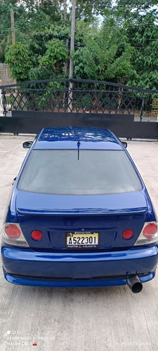 Imagen 9 de 15 de Toyota Altezza Sedan