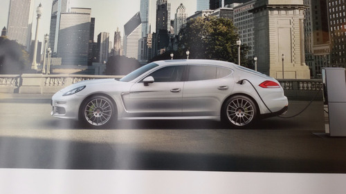 Poster Afiche Auto Porsche Panamera Se Hydrib 2013 Original