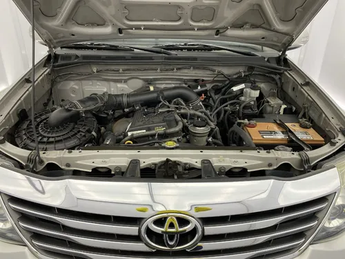 Toyota Fortuner 2.7 Urbana 4x2