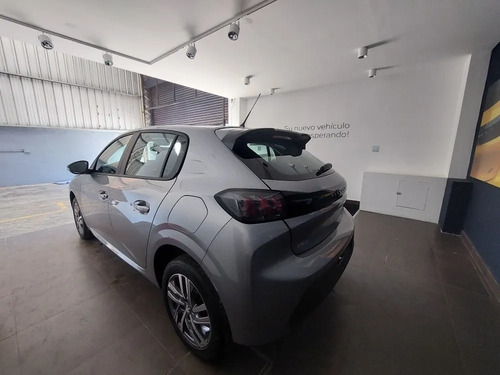 Imagen 17 de 25 de Peugeot 208 Feline 10.000km 2023 Robayna Ld